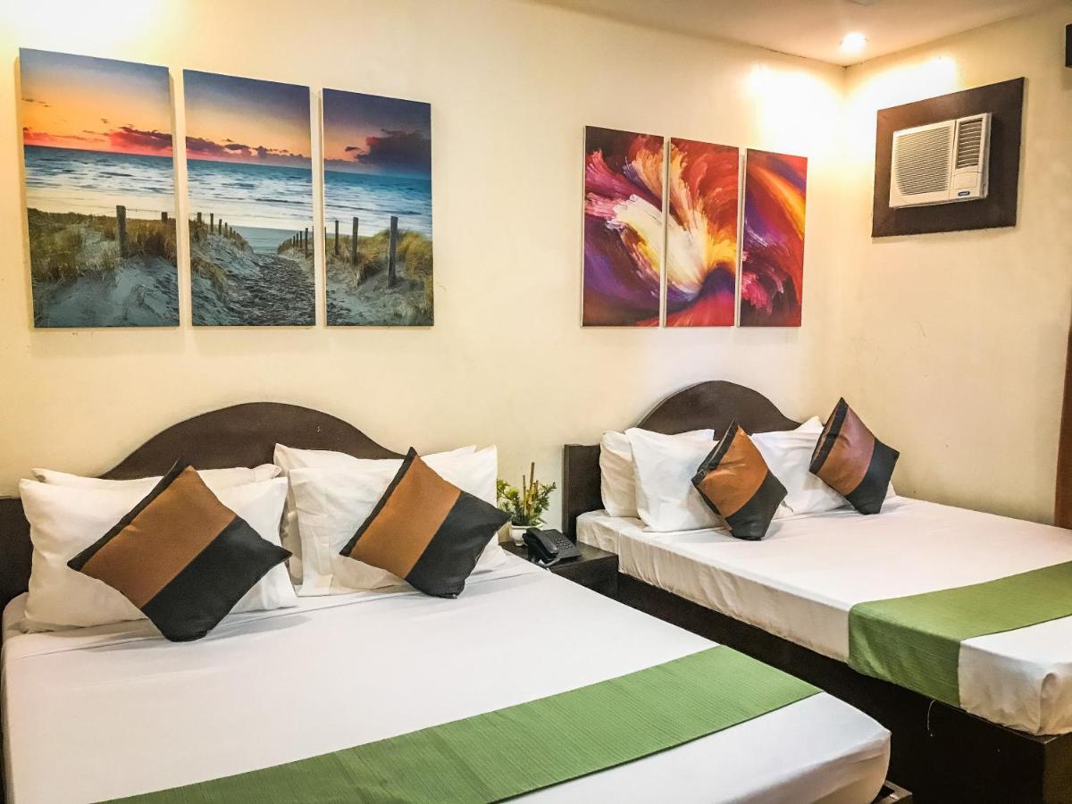 Klir Waterpark Resort And Hotels Guiguinto Eksteriør billede